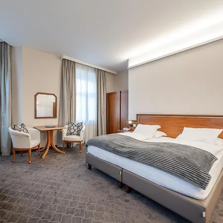 Otel Neue Post I Self Check-in 4*