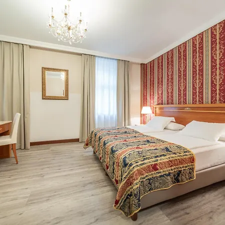 Neue Post I Self Check-in İnnsbruck