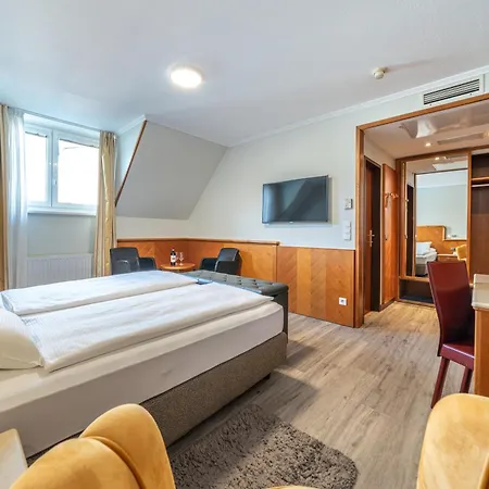 Neue Post I Self Check-in Otel 4*