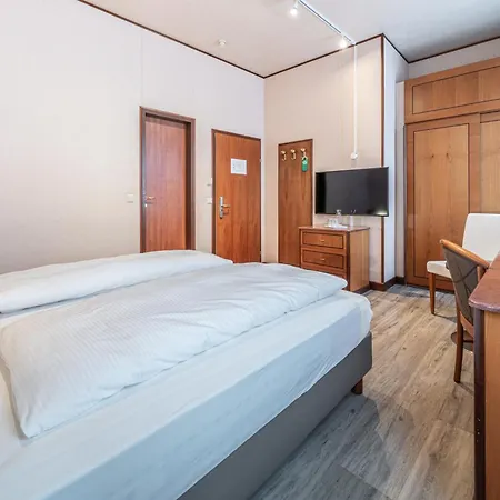 Hotel Neue Post I Self Check-in