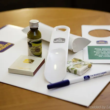 Neue Post I Self Check-in Otel