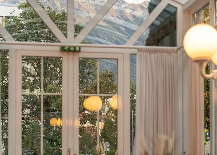 מלון Neue Post I Self Check-in אינסברוק