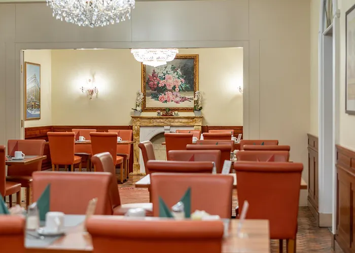 Neue Post I Self Check-in Innsbruck