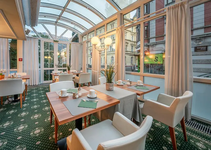 Neue Post I Self Check-in מלון 4*