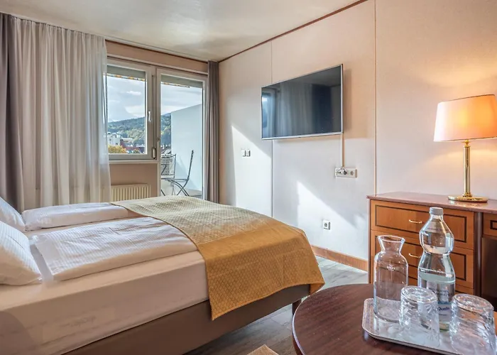 מלון Neue Post I Self Check-in