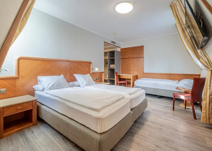 Neue Post I Self Check-in