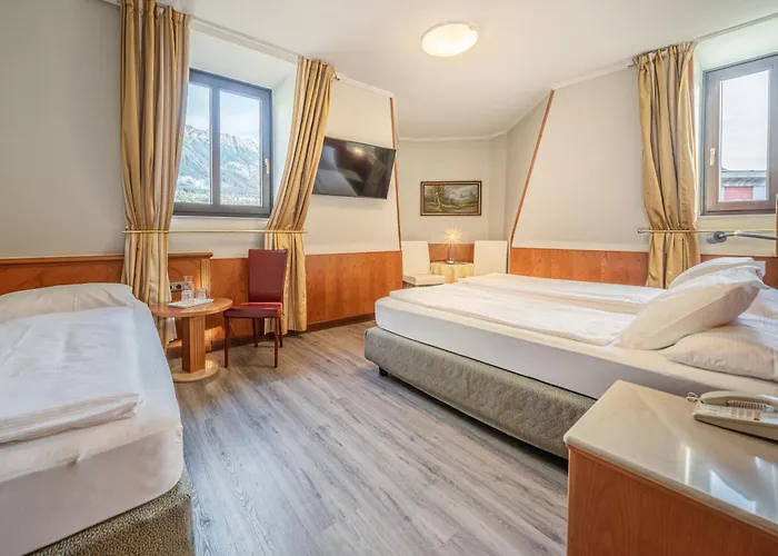 Neue Post I Self Check-in מלון 4*