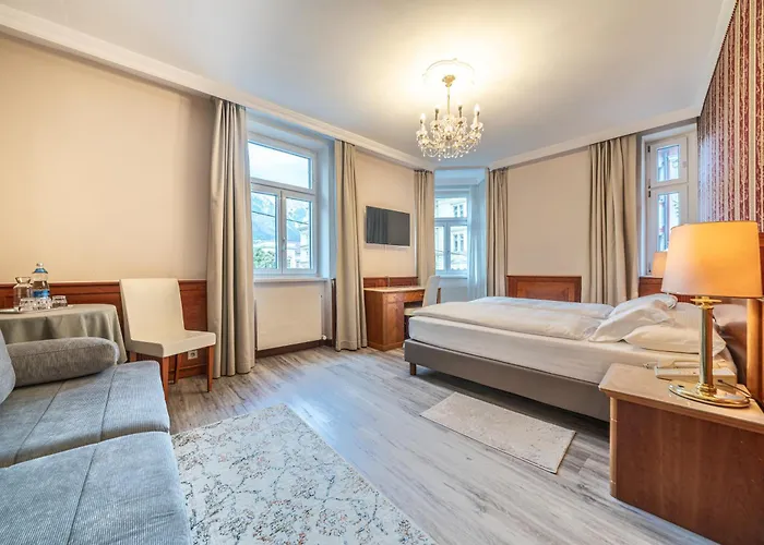 Neue Post I Self Check-in מלון אינסברוק