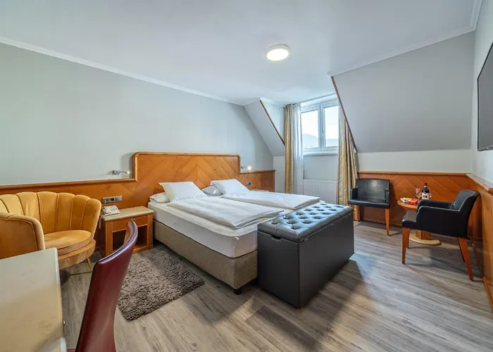 Neue Post I Self Check-in Hotel